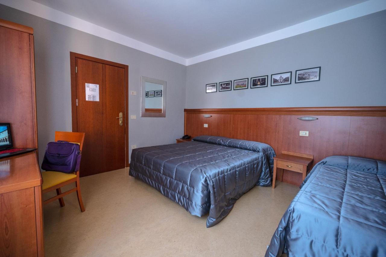 Moderno Hotel