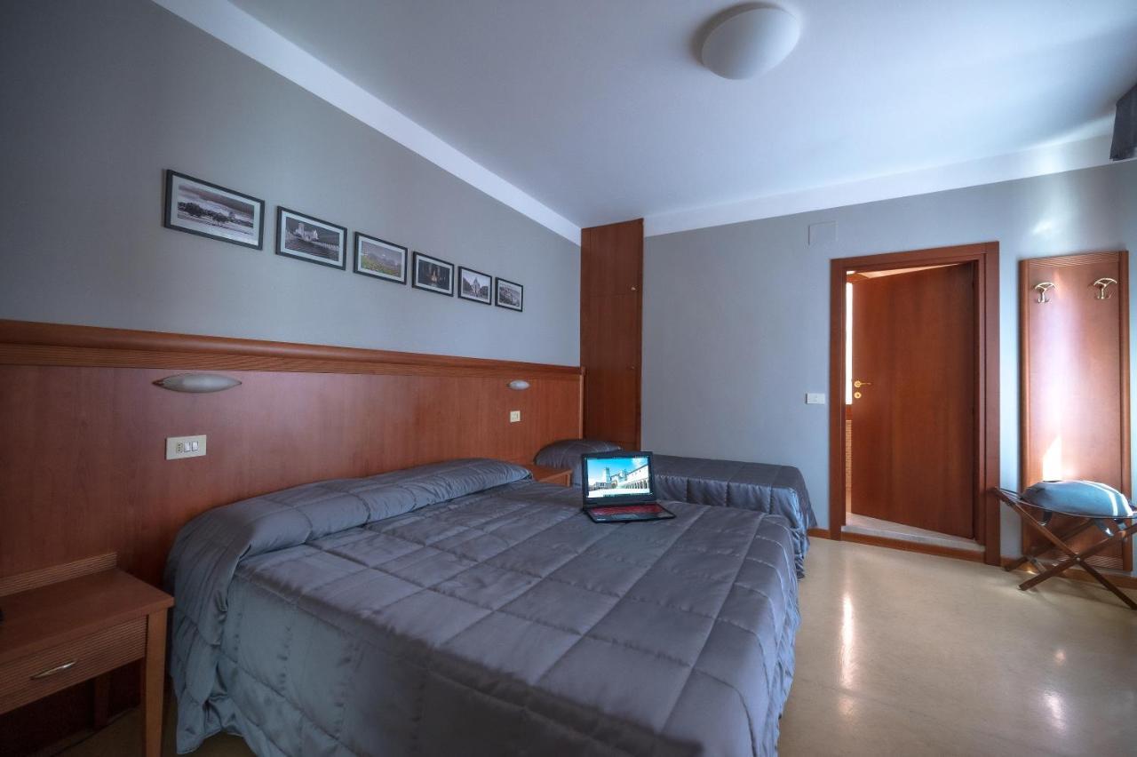 Hotel Moderno