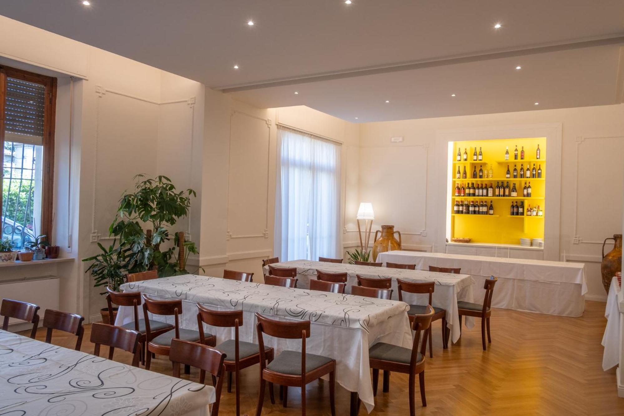 Hotel Moderno 3*